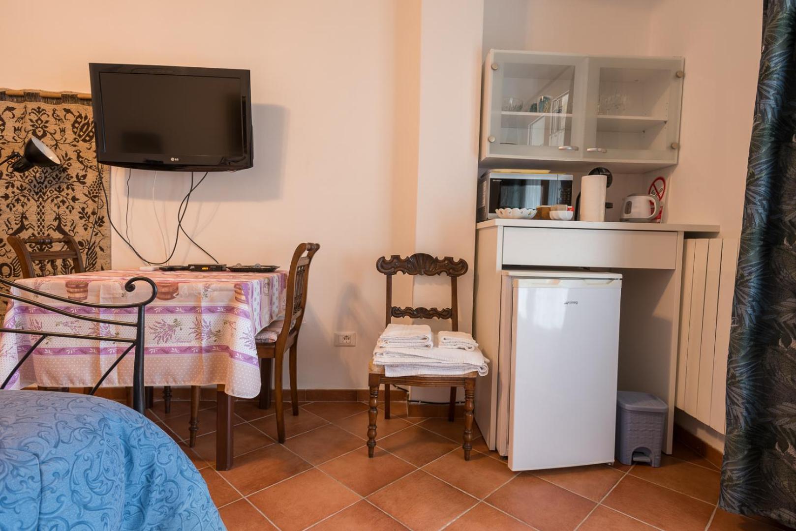 Tra Gli Ulivi Bed & Breakfast Pietra Ligure Exterior photo